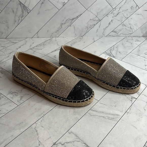 NWT INC  Womens Cream Corvina Black Rhinestone Slip On Espadrille Shoes 6.5M - Picture 5 of 9